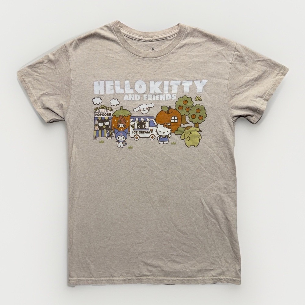 Hello Kitty and Friends Shirt S Beige Kuromi Cinnamoroll Sanrio My Melody Kawaii